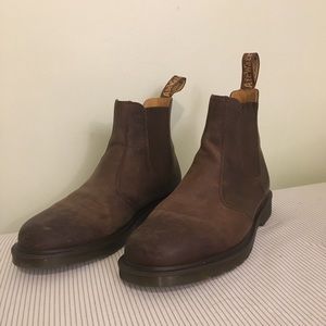 Dr. Martens Chelsea Boots